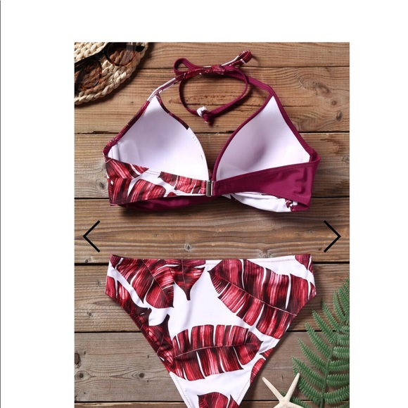 Leaf Printed Twist Halter Bikini Set - Red - Picture 7 of 8